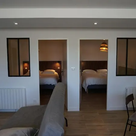 Luxurious With Pool In For 12 People * Clermont-Ferrand