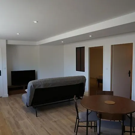 Luxurious With Pool In For 12 People